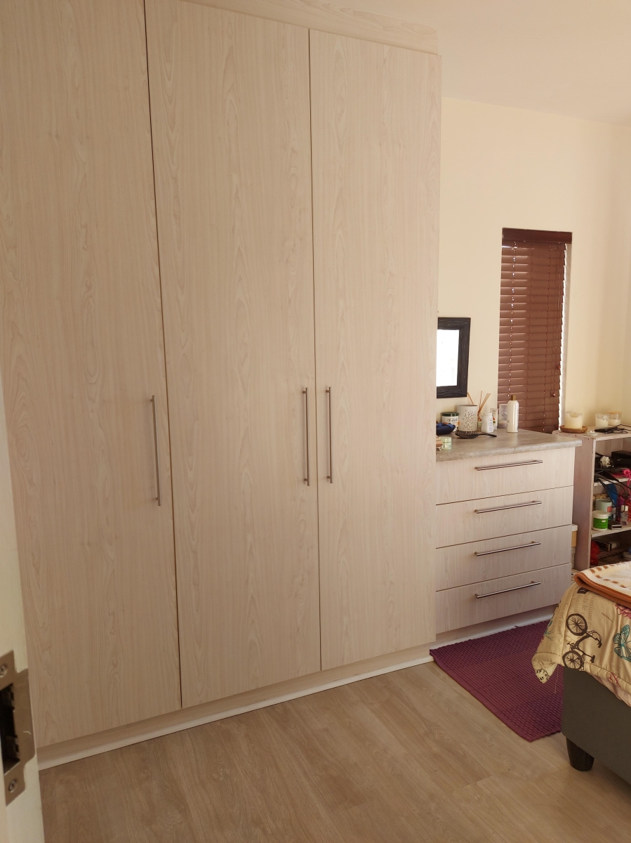 1 Bedroom Property for Sale in Beacon Bay North Eastern Cape